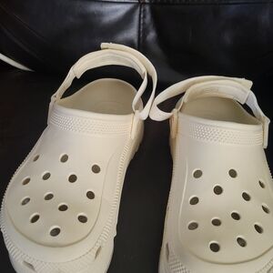 CROCS Cream Platform Sandals